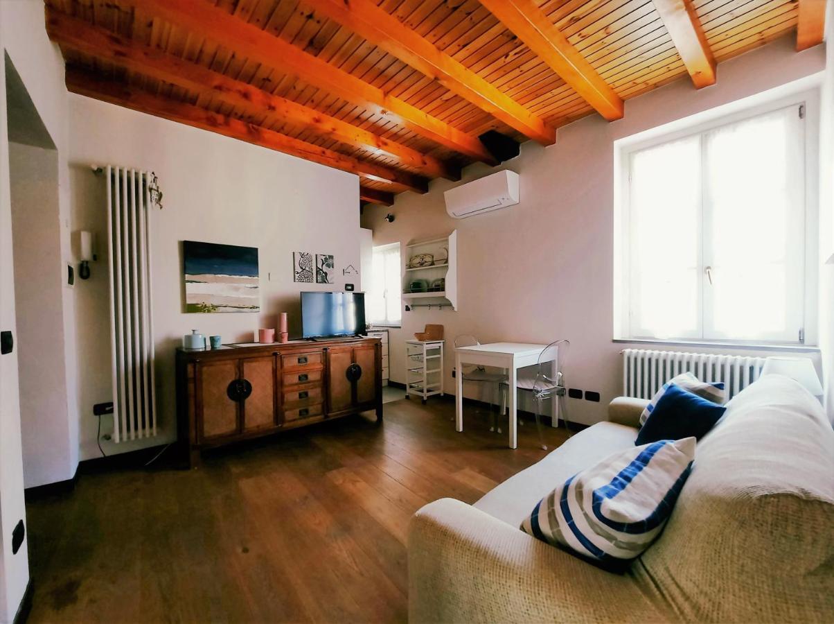 Apartamento Antica Corte, Bilocale Nel Centro Storico Di Como Exterior foto