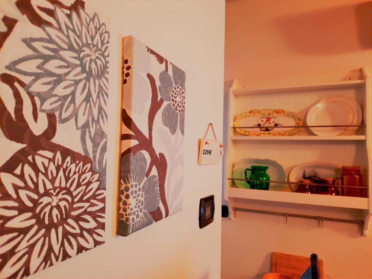 Apartamento Antica Corte, Bilocale Nel Centro Storico Di Como Exterior foto